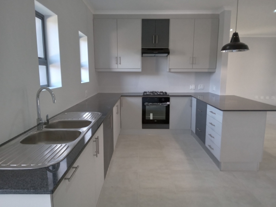 2 Bedroom Property for Sale in Meedingsride Western Cape